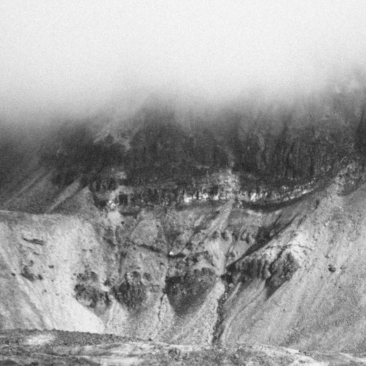 Rafael Anton Irisarri 'Agitas Al Sol' [LP]